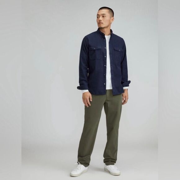 Everlane Men's Navy Shirt - Picture 3 of 4